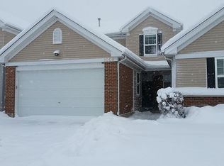 1009 Carrick Ln, McHenry, IL 60050