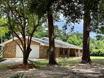 1100 Barcia Dr, Pensacola, FL, 32503