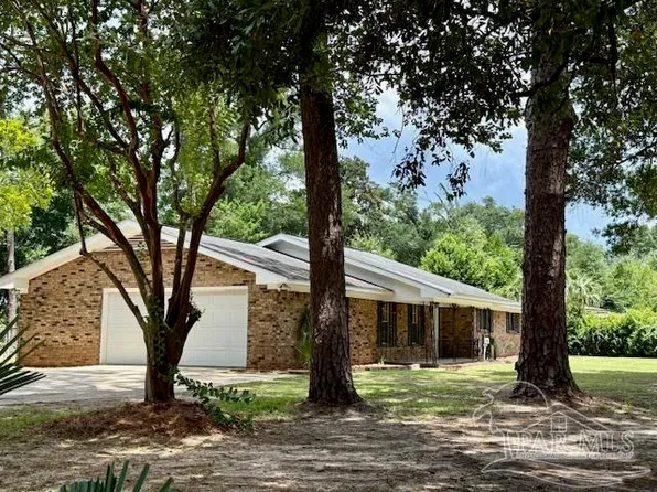 1100 Barcia Dr, Pensacola, FL 32503
