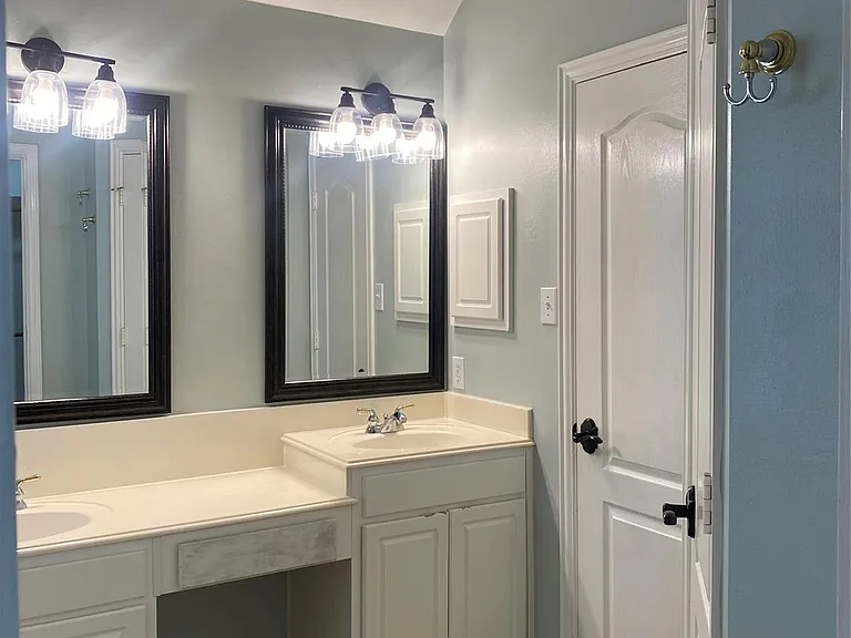 8312 Spinnaker Bay Ln — Photo 20