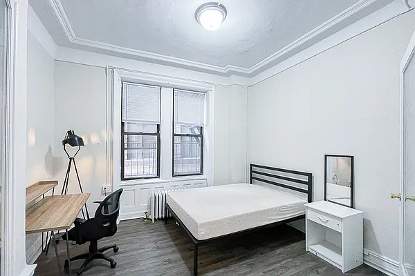 Rented by Corcoran | media 17