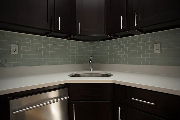 Rented by Blip LLC | media 11