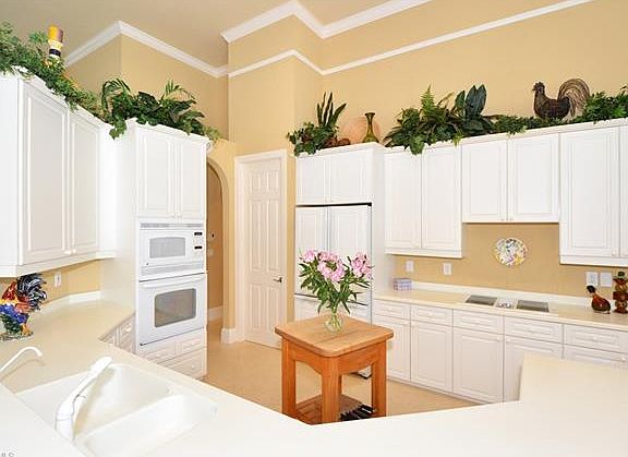 4th image of 4209 Sanctuary Way
