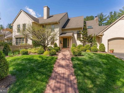 400 Waynesbrooke Rd #141, Berwyn, PA, 19312
