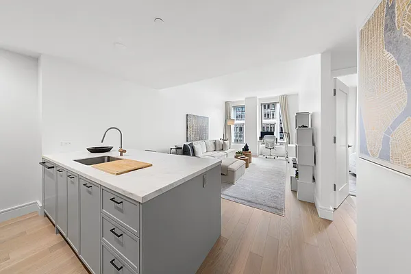 Rented by R New York | media 1