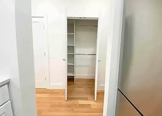 Rented by EastMount Realty LLC | media 4