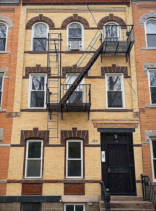 1st image of 417 Menahan St
