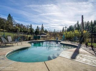18086 Applegate Rd, Applegate, CA 95703