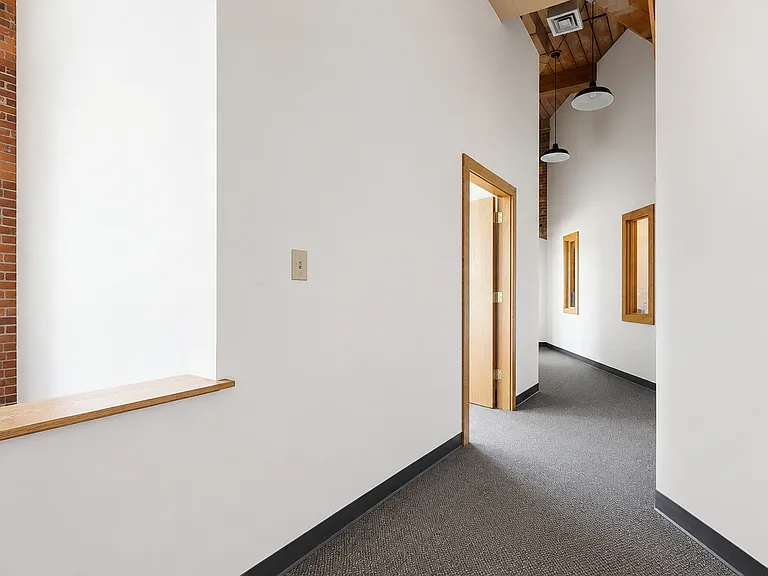 2 Storer St #405 — Photo 8
