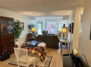 1818 W Simcoe Blvd SW #3338, Calgary, AB T3H 3L9