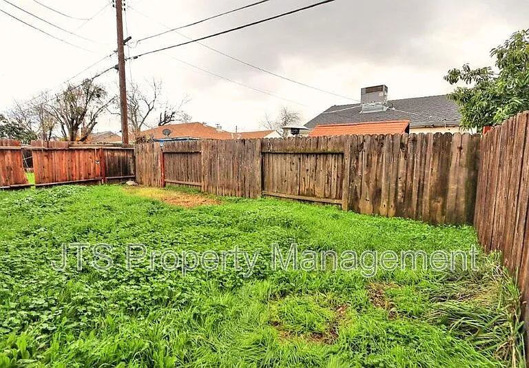 5302 Gordon Dr — Photo 58