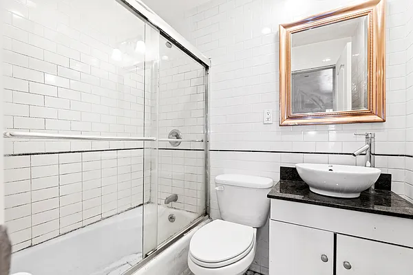 Rented by Douglas Elliman | media 16