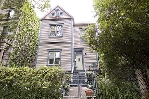 1st image of 3628 N Wilton Ave #3