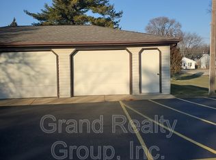 573 Anita Ave #GAR, Antioch, IL 60002