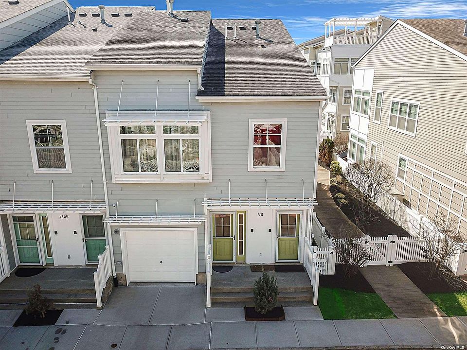 1st image of 73-11 Arverne Mews Dr
