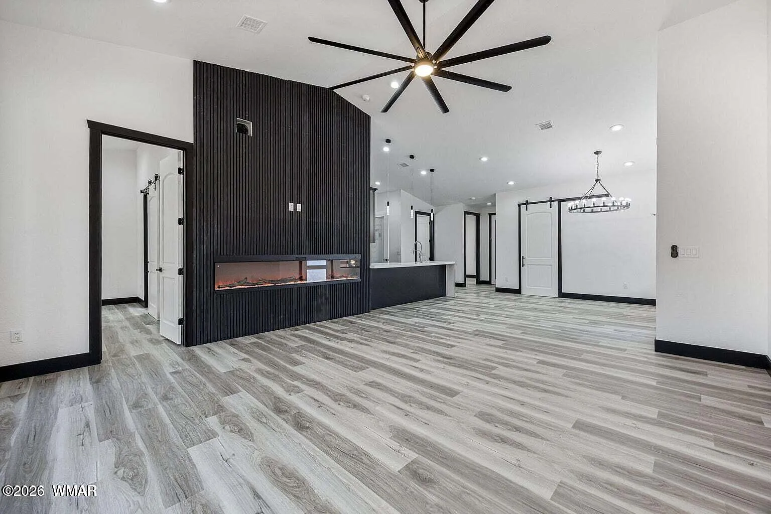 3 bed, 1536 sqft, $2,800 — Photo 2