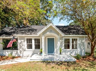 11 Mohawk St, Mobile, AL 36606