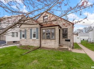 2049 33rd St, Rock Island, IL