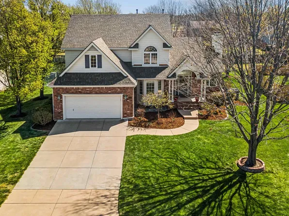 232 N Bent Tree Ct, Andover, KS 67002