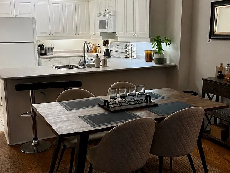 134 York St #101 — Photo 7
