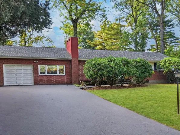 35 Diane Drive, New City, NY 10956