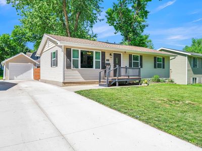 508 21st St, Spirit Lake, IA, 51360