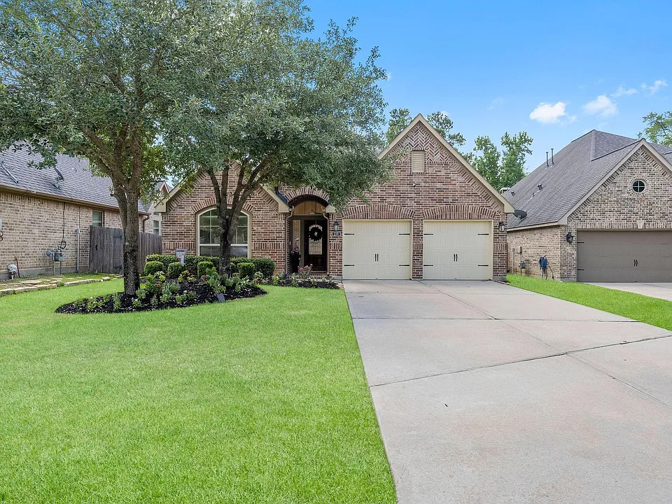239 Forest Peak Way