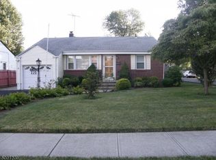 121 Mapes Ave, Springfield, NJ 07081
