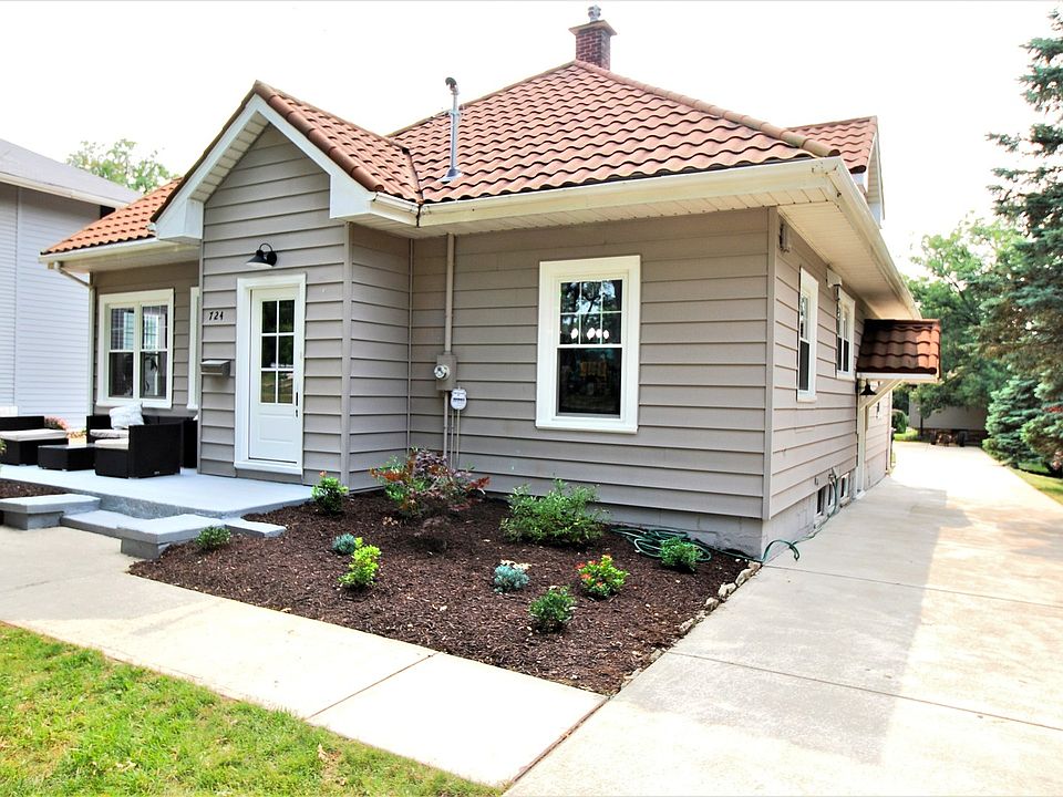 724 Warner Ave, Lemont, IL 60439 Zillow