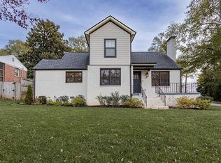 300 Ridgecrest Dr, Greenville, SC 29609