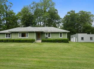 8651 Elm Valley Rd, Union Pier, MI 49129