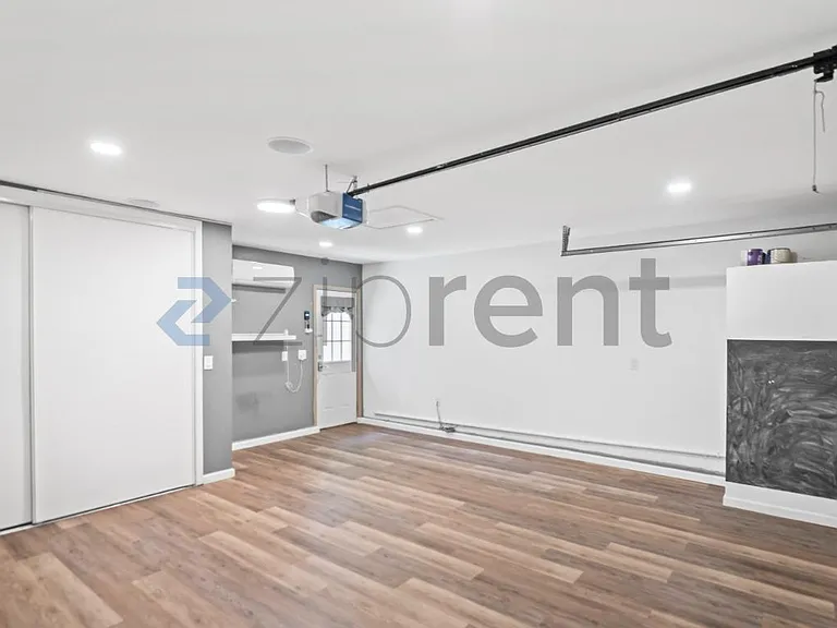 11030 Firethorne Dr — Photo 31