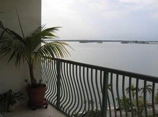 1408 SE Bayshore Dr APT 1206, Miami, FL 33131