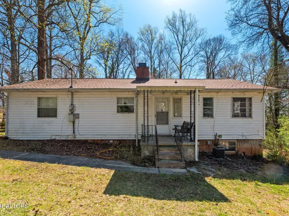 109 W Price Ln, Oak Ridge, TN 37830