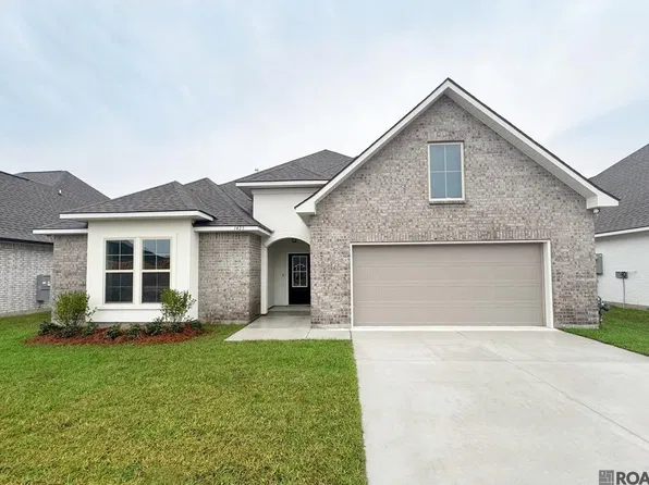 1425 Zachery Ct, Covington, LA 70435