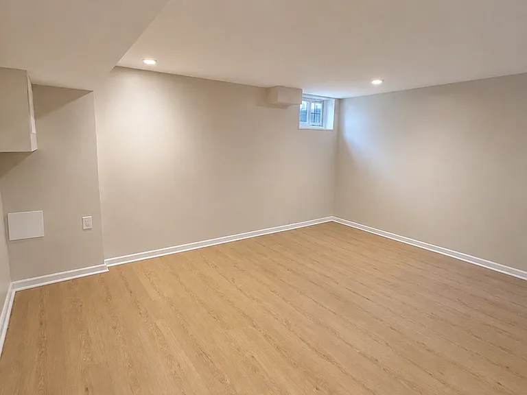 8174 Kavanagh Rd — Photo 10