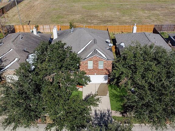 2nd image of 1818 Kessler Park Court
