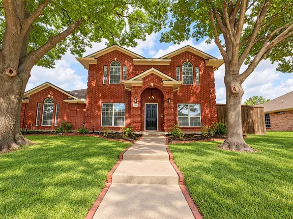 4005 Baywatch Dr, Rowlett, TX 75088