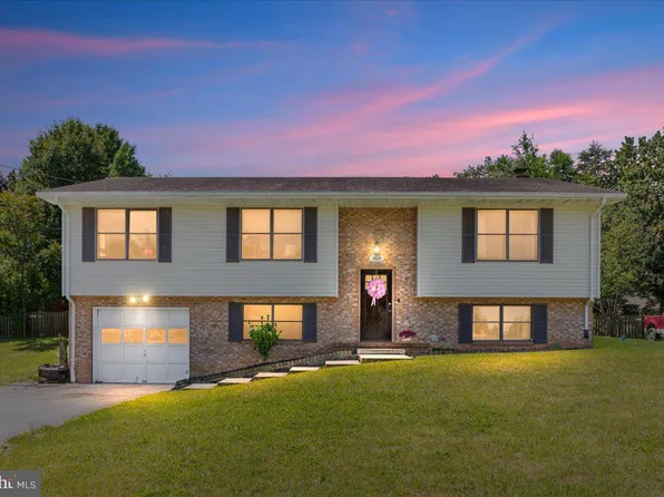1475 Markham St, Front Royal, VA 22630