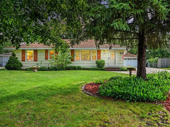 11221 Arrowhead St NW, Coon Rapids, MN 55433