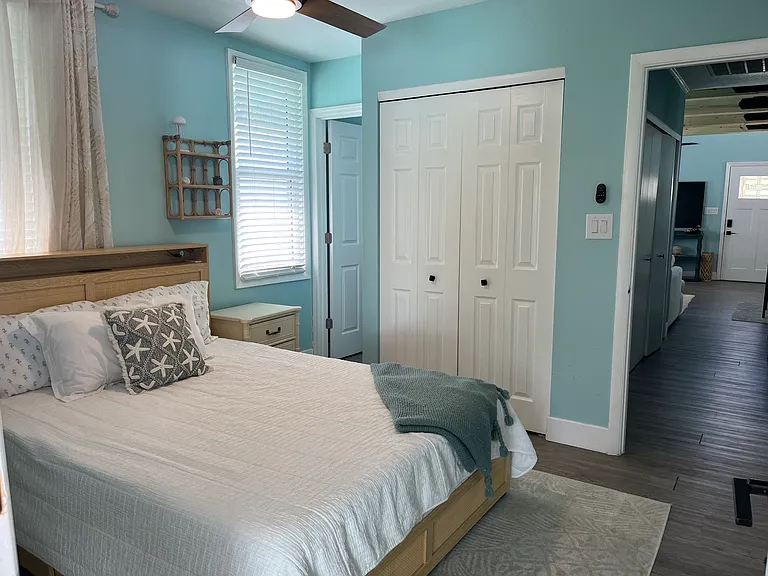 1240 Georgia Ave — Photo 10