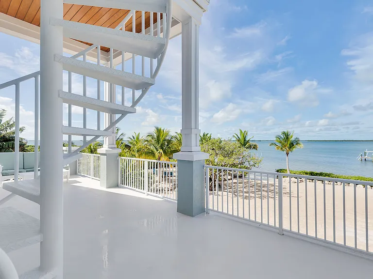4230 Filer Cove Rd — Photo 16