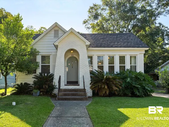 122 Bush Ave, Mobile, AL 36604