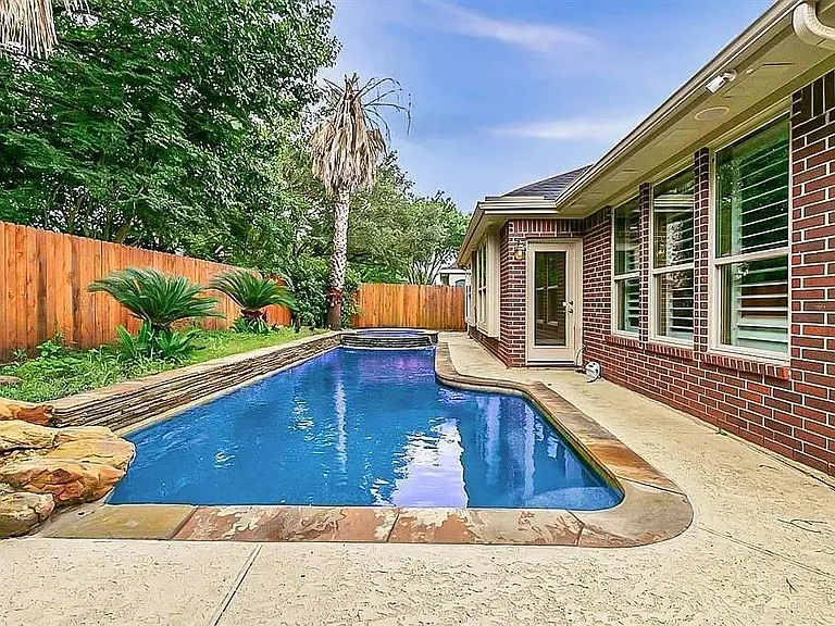 5823 Centennial Glen Dr — Photo 31