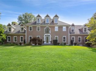 146 Sherwood Farm Rd, Fairfield, CT 06824