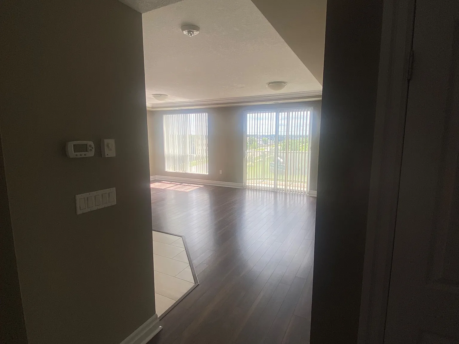 Juliana Place II Apartments — Photo 2