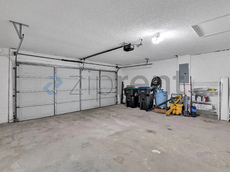 10636 Satinwood Cir — Photo 21