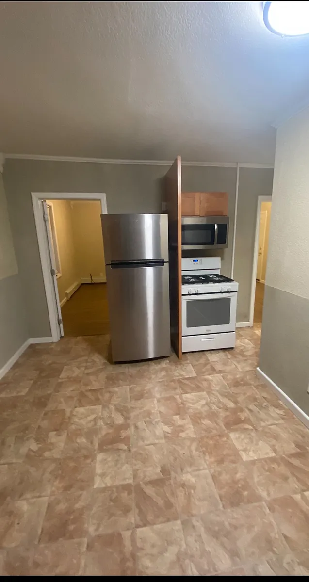 Photo 2 of 4 - 79 Parker St #2 - Indian Orchard, MA Building Photo - 79 Parker St #2