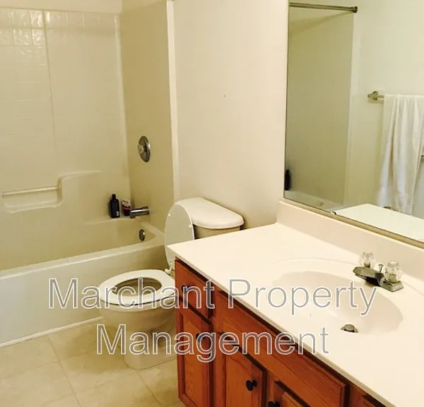 776 Waterbrook Ln — Photo 17
