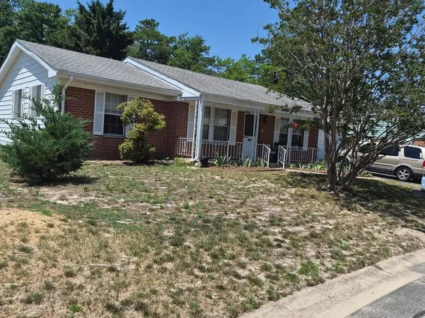 70 Franklin Ln, Manchester Township, NJ 08759